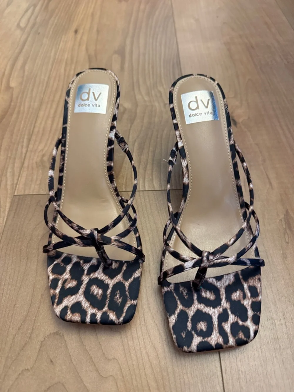 DV Dolce Vita ZINI Leopard Print Strappy Slide Heels NEW SIZE 7 - Picture 1 of 4